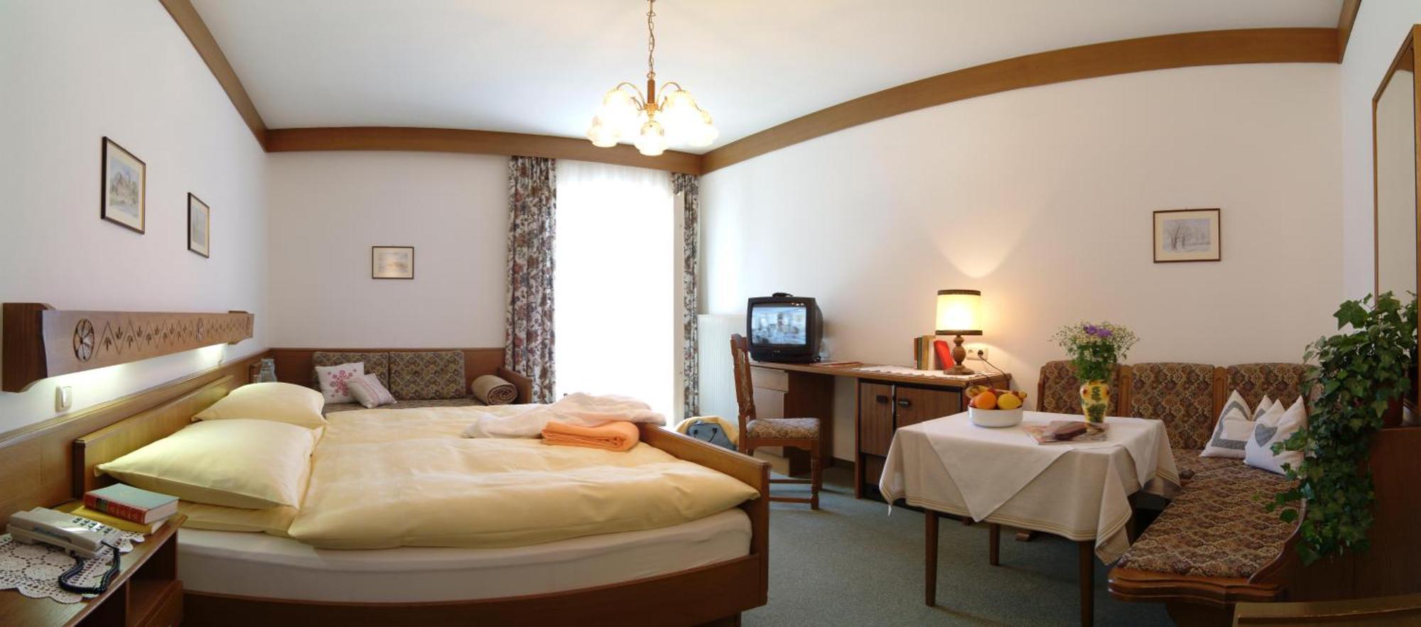 Hotel Haus Friedrichsburg - Bergbahnen Von Mai Bis November Inklusive Bad Hofgastein Habitación foto